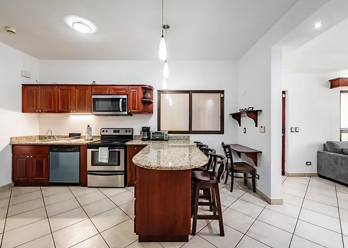 Beautiful Condo, Tamarindo Costa Rica Huacas